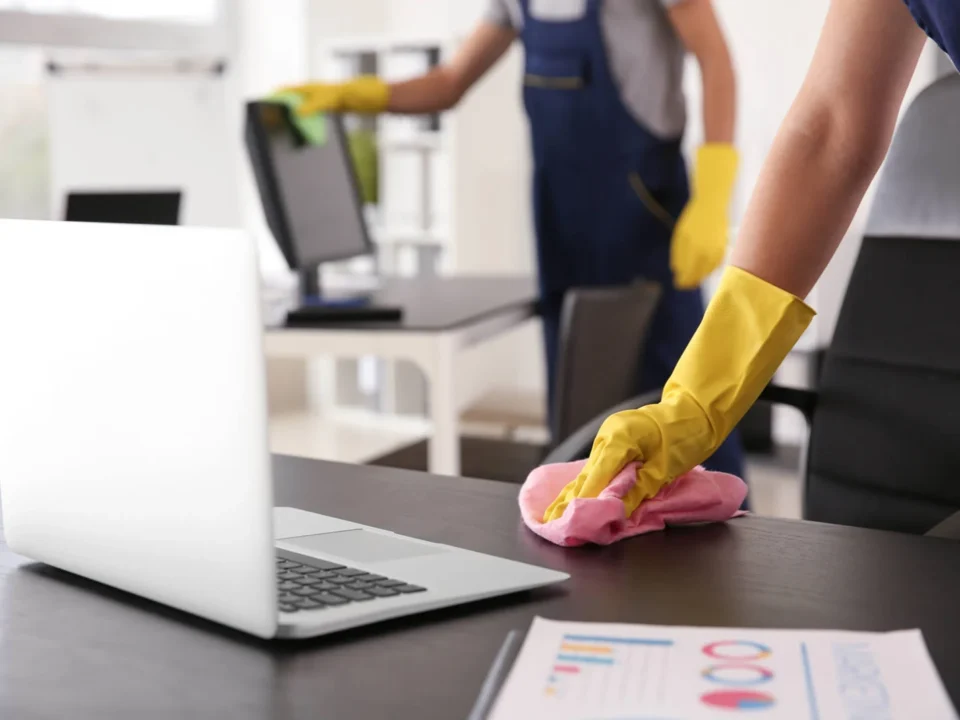 avm janitorial building cleaning services