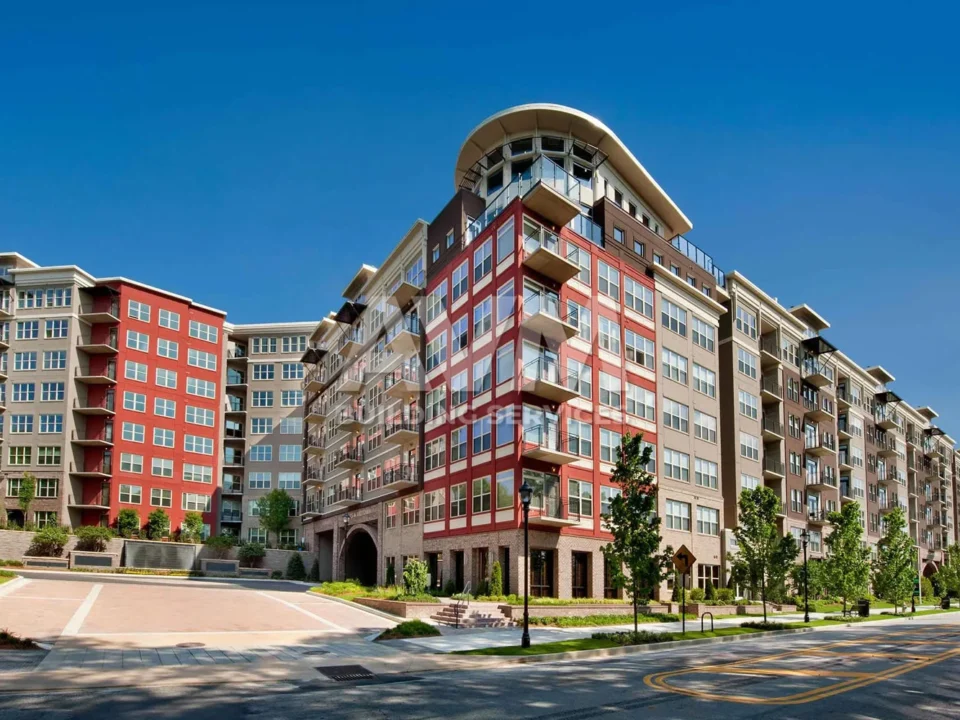 avm building services llc